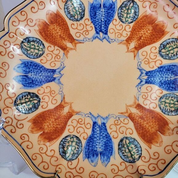 Vintage RUBICON Blue Fish Red Fish Hand Painted Plate with Plate Hanger - Picture 7 of 8